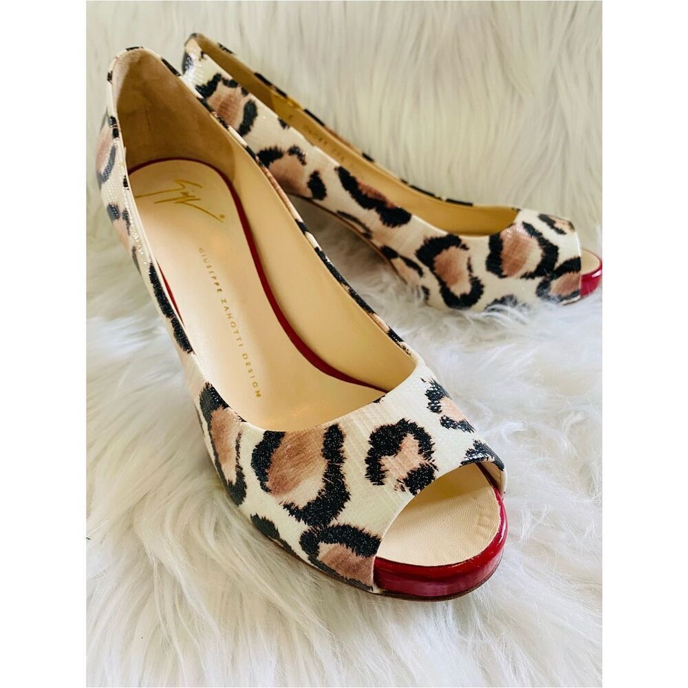 Giuseppe Zanotti Leopard Peep-Toe Low Heels with Red Accents. Authentic.